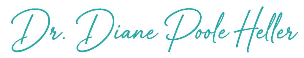 Soluciones para el trauma: El texto, escrito a mano, dice "Dra. Diane Poole Heller" en letras color turquesa sobre un fondo claro.